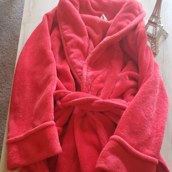Sonoma Other - Sonoma long fuzzy robe